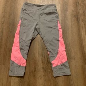 Girls pink and white leggings